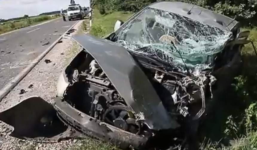 VIDEO / Nou accident cu români, în Ungaria! Sunt zece victime, în urma impactului dintre un microbuz și două mașini