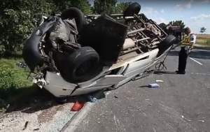 VIDEO / Nou accident cu români, în Ungaria! Sunt zece victime, în urma impactului dintre un microbuz și două mașini
