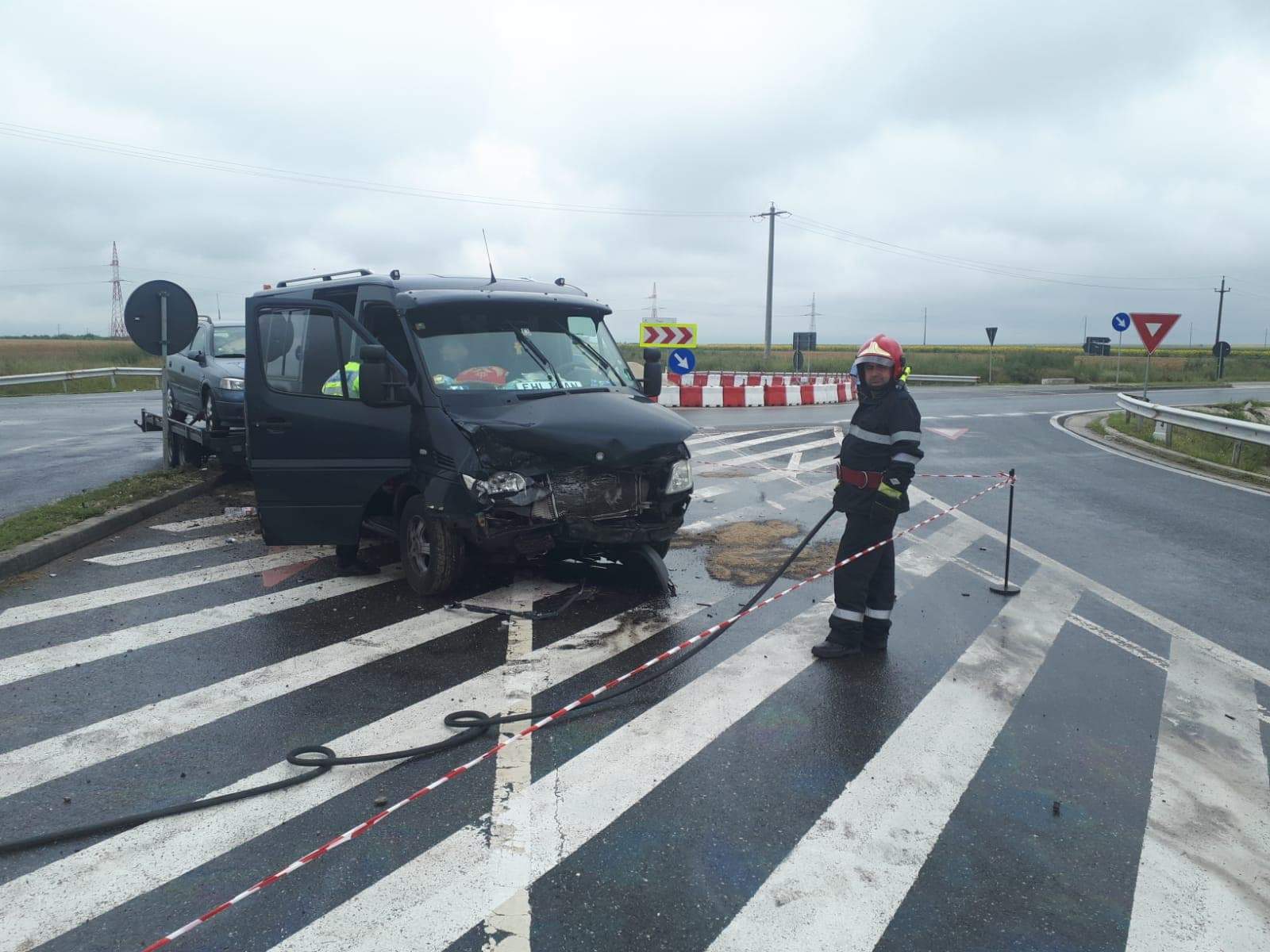 VIDEO & FOTO / Accident de coșmar cu 13 victime, în Alexandria! A fost activat Planul Roșu de Intervenție