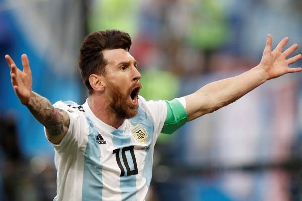 FOTO / Leo Messi doarme cu duşmanul la geam! Unde a fost cazat starul argentinian