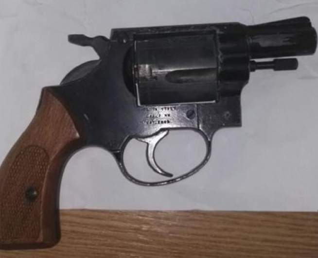 Anunţul scandalos care îi vizează pe toţi posesorii de arme! Poliţia e depăşită de situaţie