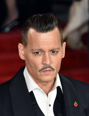FOTO / Johnny Depp, apariție șocantă! Starul arată îngrozitor, iar fanii se tem că este grav bolnav