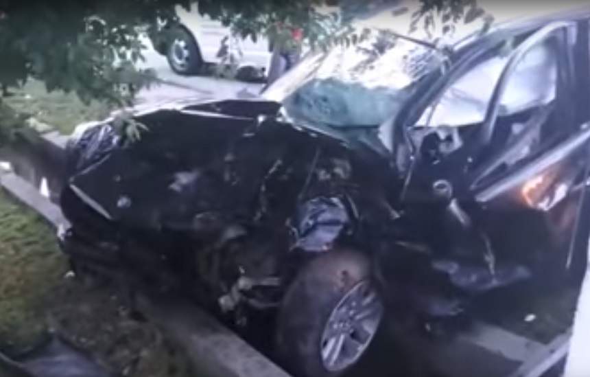 Răsturnare de situaţie în cazul accidentului din Slătioara! Cine se afla la volanul maşinii care gonea pe stradă