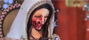 VIDEO / Te vei cutremura! Statuia Fecioarei Maria a plâns cu lacrimi de sânge
