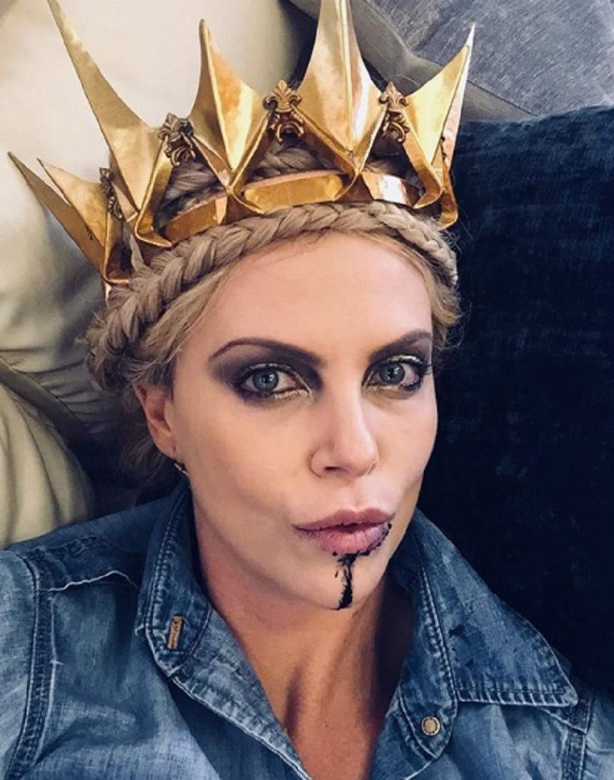 FOTO / Charlize Theron și-a șocat fanii! Vedeta a apărut cu ochii învinețiți și cu sânge la gură