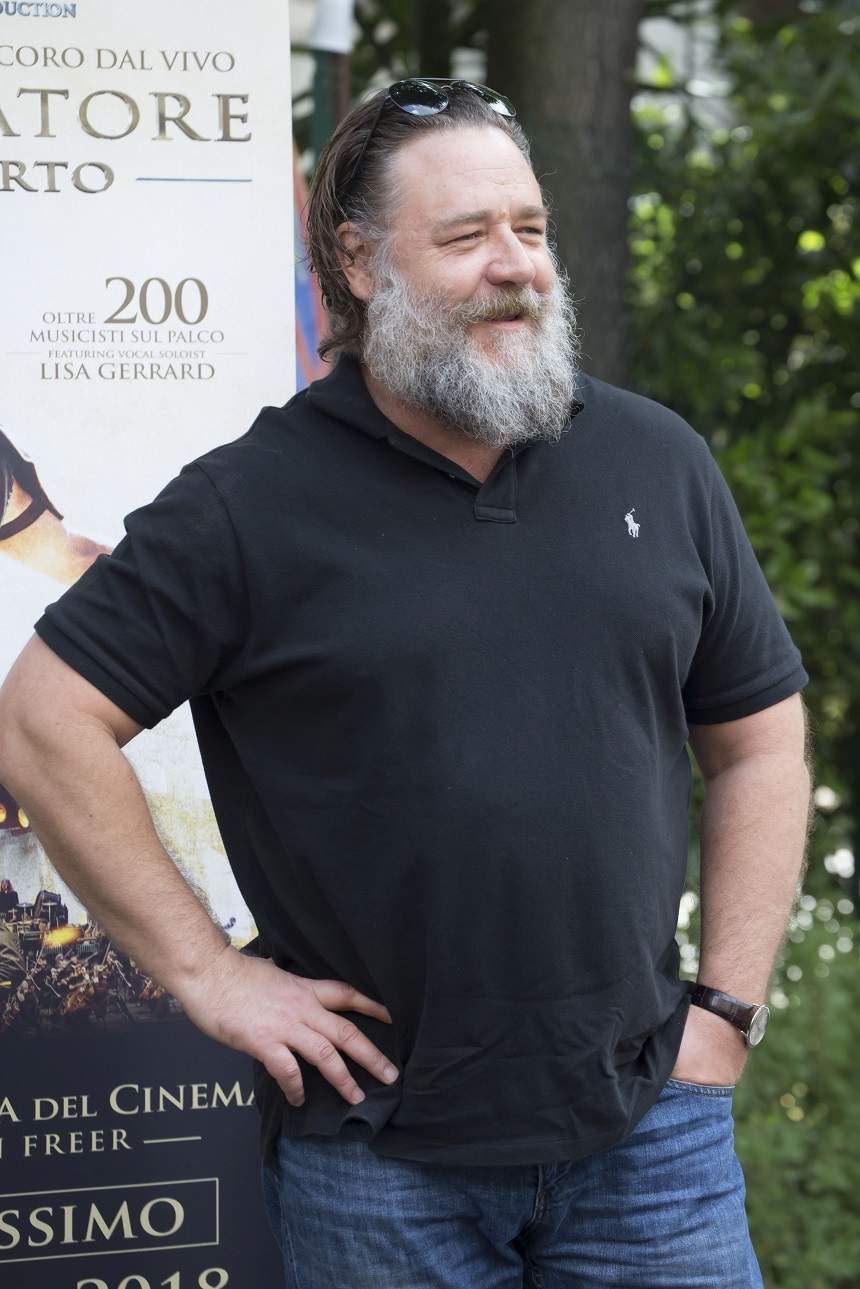 FOTO / Transformare şoc a celebrului actor Russell Crowe! A ajuns de nerecunoscut