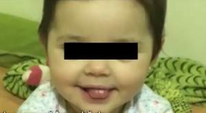 O fetiţă de un an, ucisă de o îngrijitoare de la grădiniţă! A pus o pătură pe micuţă şi s-a aşezat pe ea