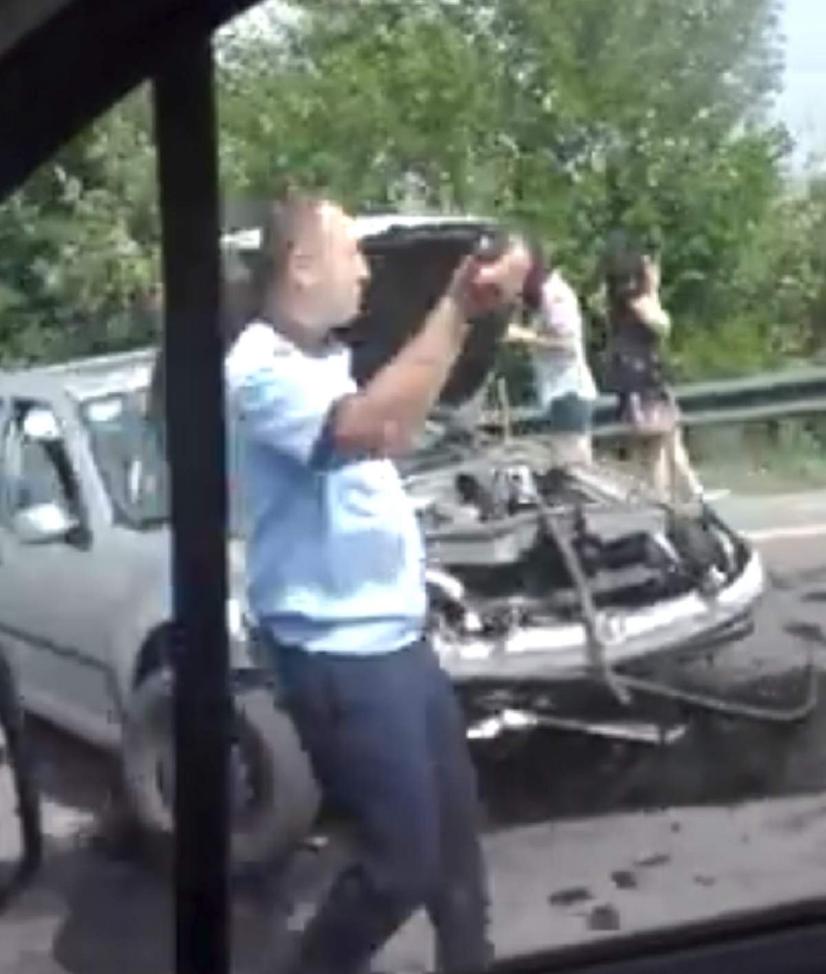 Accident grav lângă Bucureşti! Patru maşini s-au ciocnit