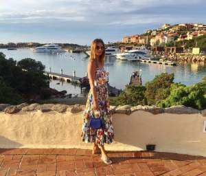 VIDEO / Imagini fabuloase cu familia Petrescu în vacanţă! Adriana a făcut senzaţie la plajă