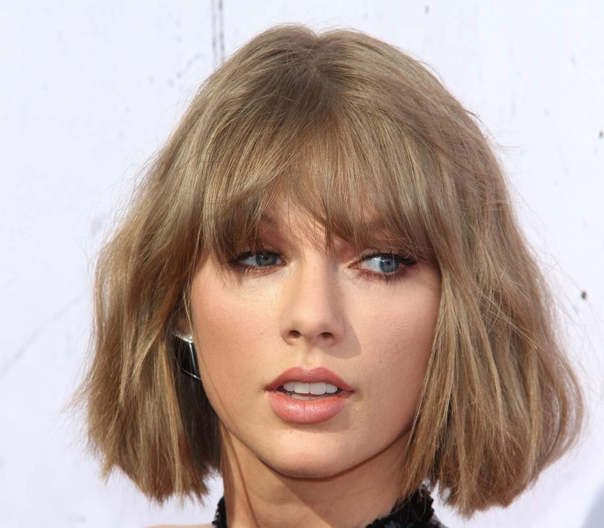 FOTO / Taylor Swift, din ce în ce mai grasă! A şocat pe toată lumea cu ultima sa apariţie