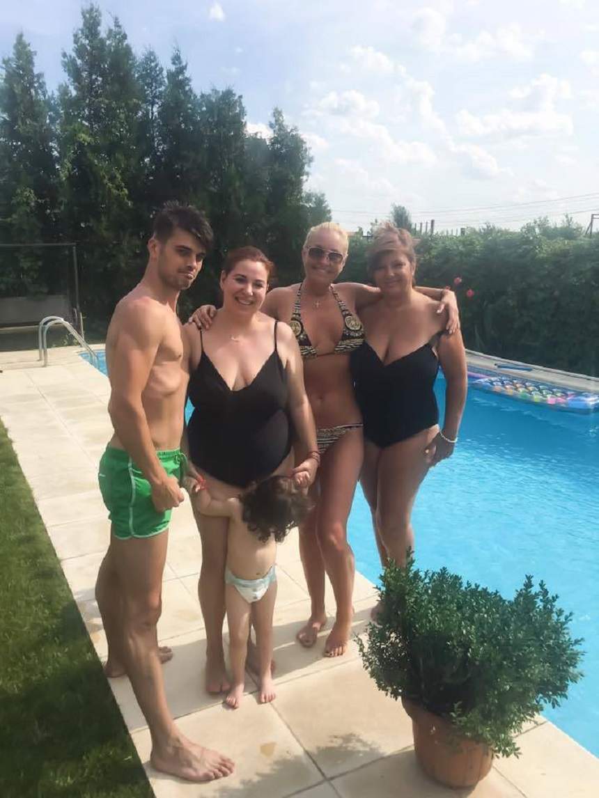 FOTO / Oana Roman, surprinsă la plajă! Relaxare totală la malul mării