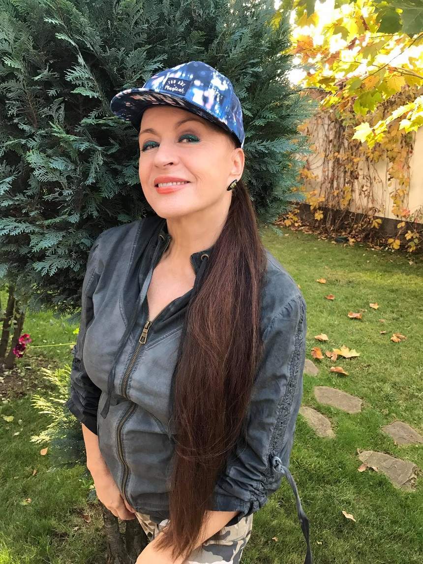 VIDEO / Maria Dragomiroiu trăiește și iubește ca o adolescentă: „Vârsta e o cifră, vreau să rămân cu sufletul la 20 de ani!”
