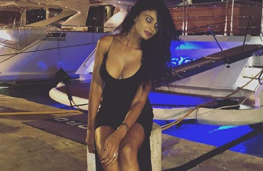 FOTO / Laurette nu se mai gândește la divorț și a fugit în vacanță. Mulatra se afișează în ipostaze hot