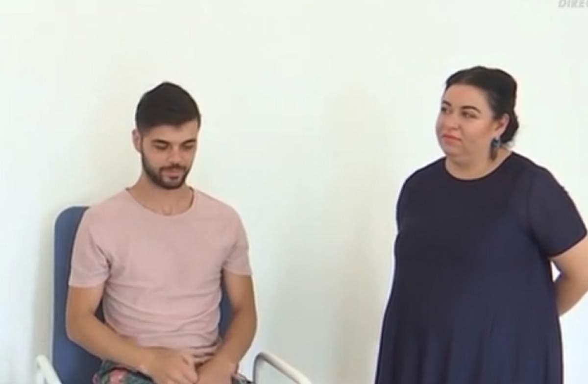 VIDEO / Oana Roman merge cu Marius Elisei la recuperarea de după operaţia la genunchi: "Are două gagici"