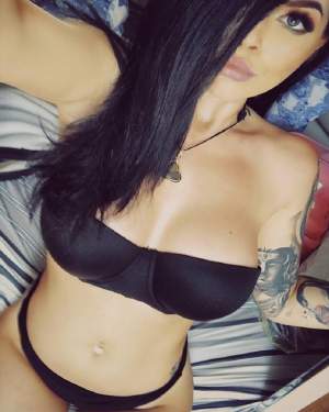 FOTO / Ispita Anuryh, mai sexy ca niciodată! S-a fotografiat în lenjerie intimă și a trezit fantezii adânci
