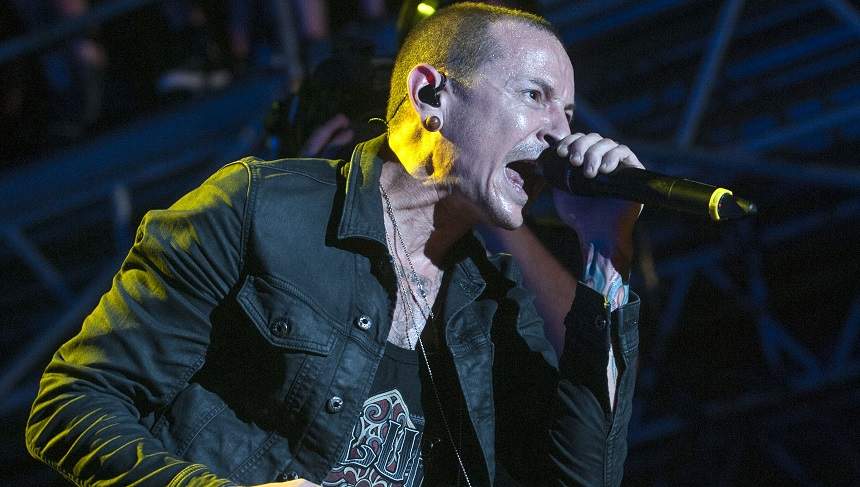 A trecut un an de la moartea lui Chester Bennington. Ce omagiu emoționant i-au adus cei din trupa Linkin Park