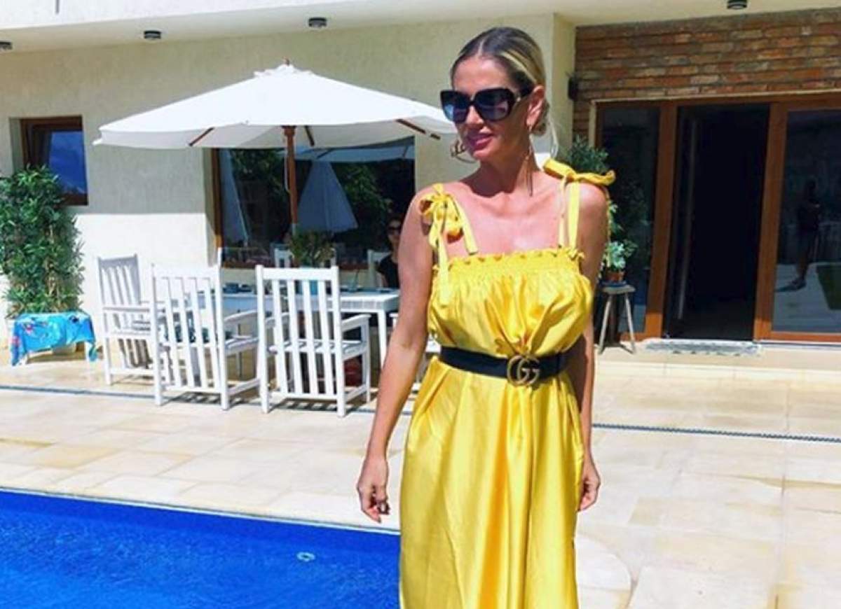 FOTO / Andreea Bănică, în genunchi, în faţa unei fane. "Viața este nedreaptă"