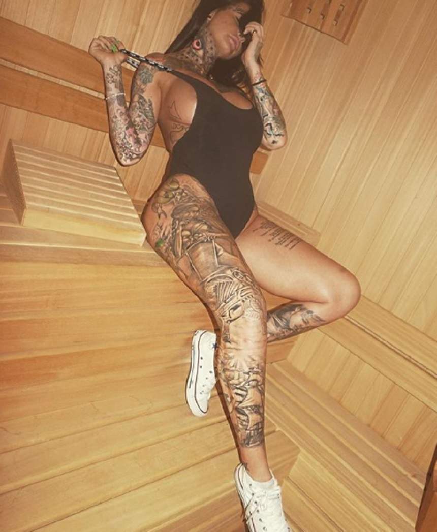 FOTO / Nimic nu-i prea mult pentru îndrăzneala ei! Jemma Lucy a ieșit într-un club de fițe aproape goală