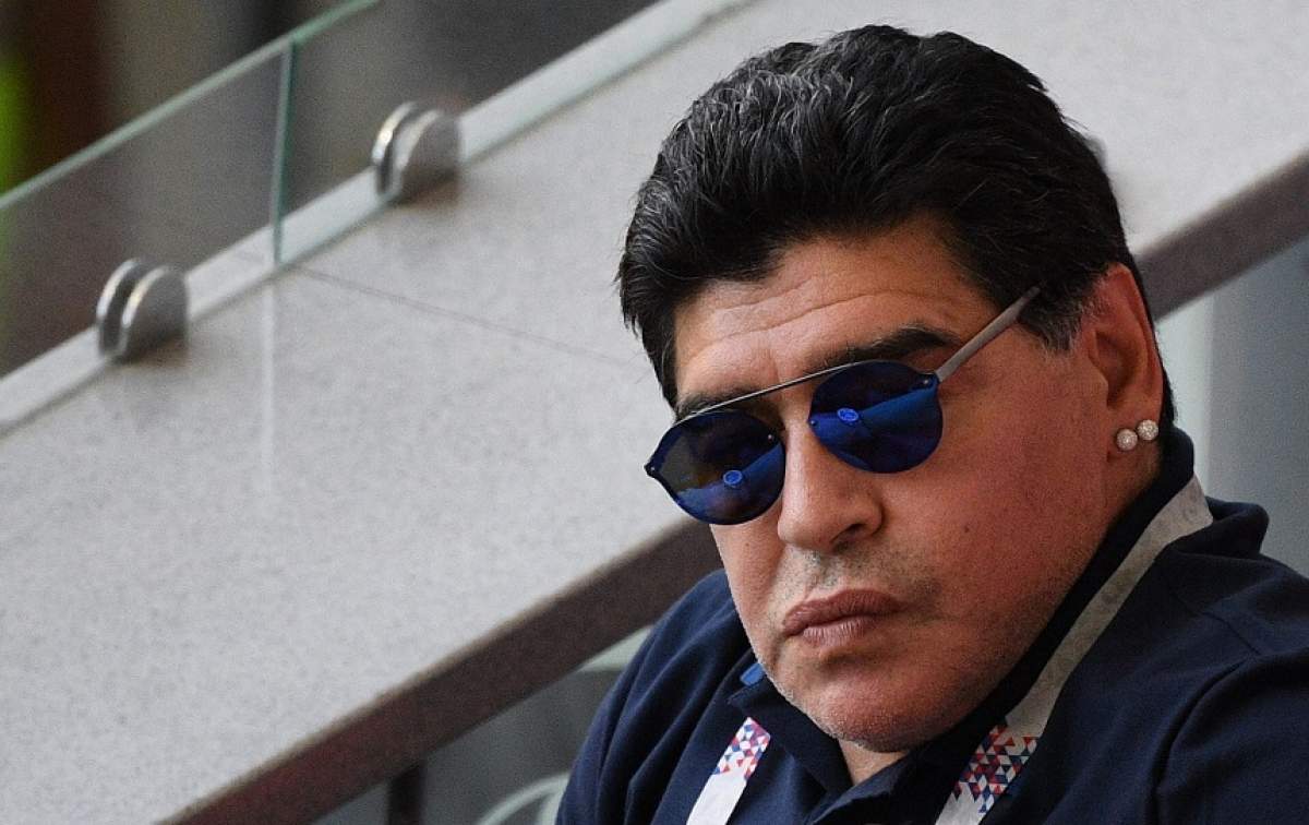 VIDEO / Maradona, surprins beat criţă la volan! Ce a ieşit când a început să vorbească