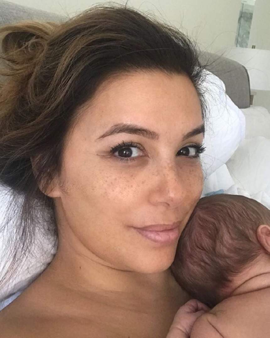 FOTO / Eva Longoria, nemachiată și cu cearcăne. Cum s-a afișat vedeta, la doar o lună de când a născut