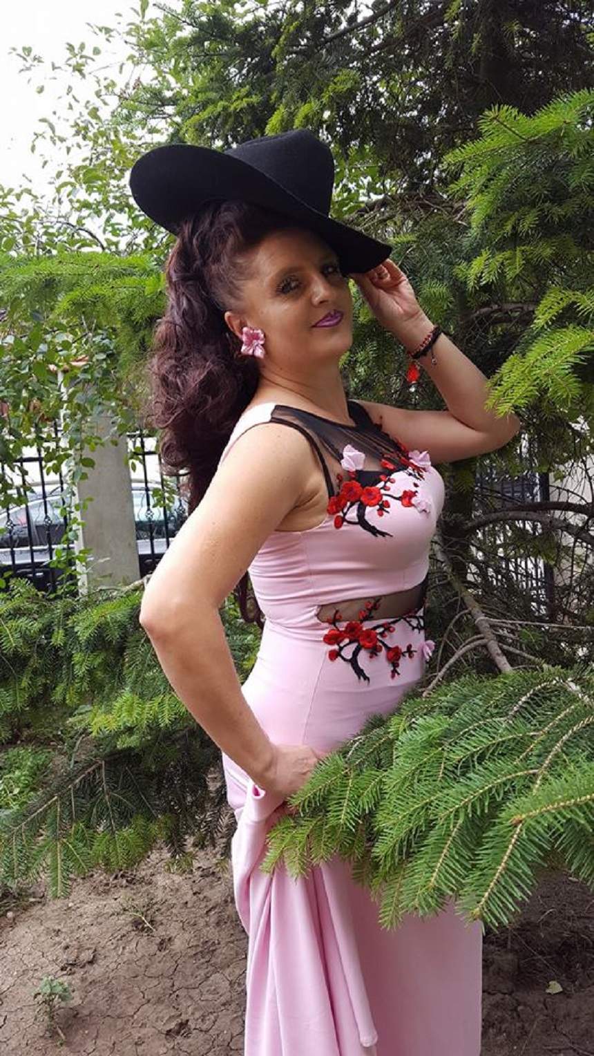 FOTO / Cea mai bătrână dansatoare de manele, „șmecheră” din cap până în picioare! Cornelia s-a afișat așa cum nu ai mai văzut-o