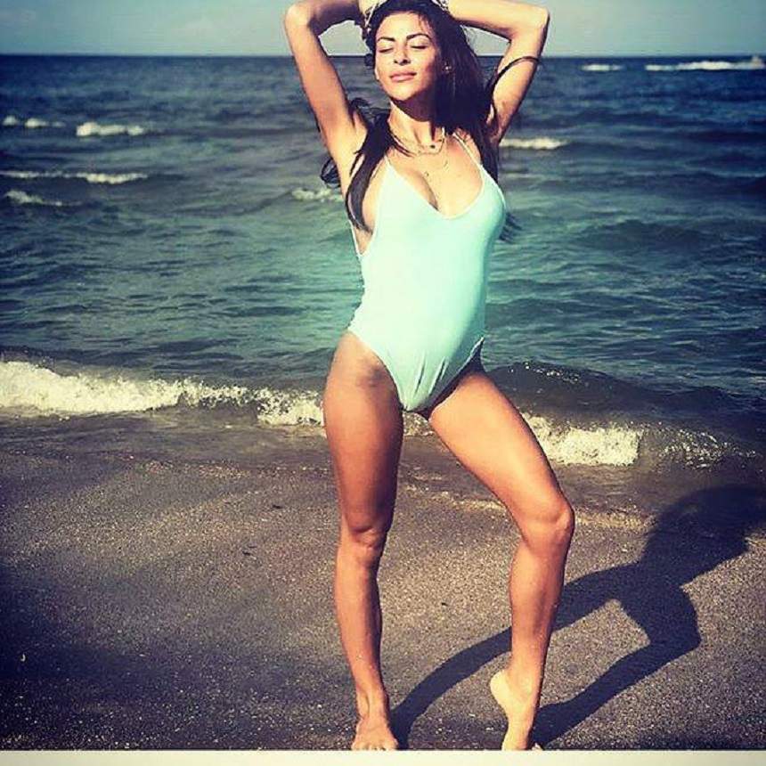 FOTO / Decolteu de infarct! Daniela Stan, mai sexy ca niciodată: "Adevărată frumuseţe"