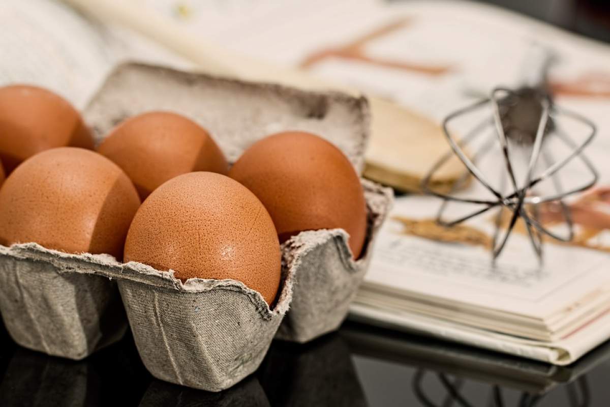 ÎNTREBAREA ZILEI: Cum îți dai seama că un ou e proaspăt? Toată lumea trebuie să știe asta!