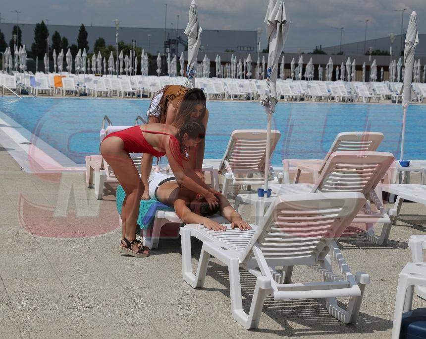 FOTO / Bote, Natalia şi Raluca şi-au făcut de cap la piscină! Ce fac matinalii atunci când nu sunt filmaţi