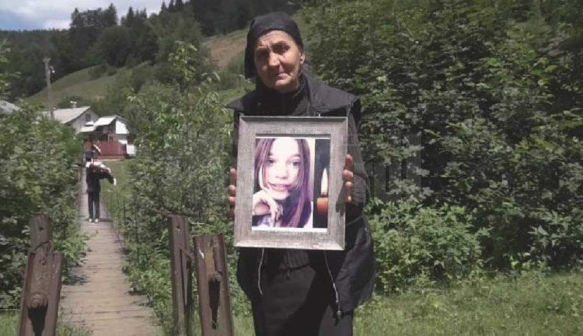 S-a aflat rezultatul necropsiei Nicoletei, fata de 15 ani din Suceava care s-a sinucis: "Aşteptăm să se facă dreptate"