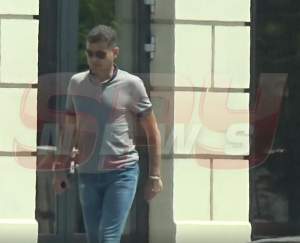VIDEO PAPARAZZI / Cât ghinion! Cristian Boureanu a ajuns într-un picior! Imagini incredibile cu fostul politician