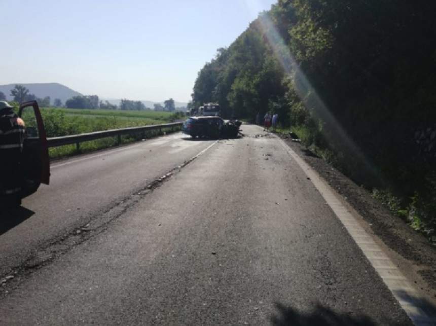 Accident grav în Hunedoara! O depăşire neregulamentară aproape a creat o adevărată tragedie