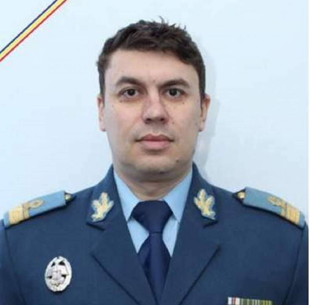 Durere imensă după moartea pilotului Florin Rotaru. Doi copii au rămaşi orfani de tată: "A fost un erou"