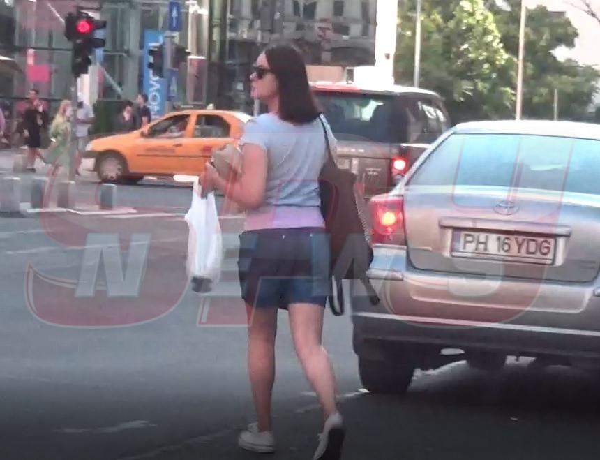 VIDEO PAPARAZZI / E gata de o seară romantică! Indiciile care o dau pe gol pe celebra mondenă, Mirela Zeţa 