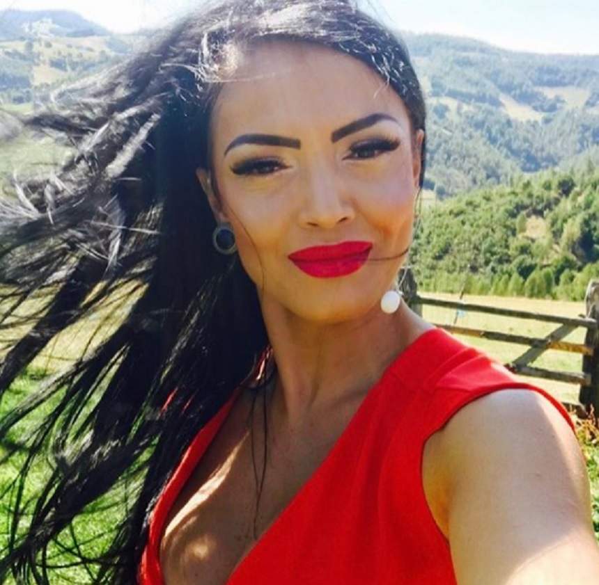 FOTO / Andreea Mantea se distrează în vacanță, dar dentistul său i-a transmis un avertisment: „Ai grijă la fațete!”