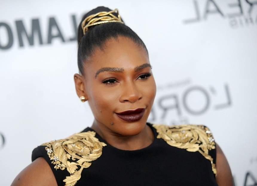 FOTO / Serena Williams a luat proporții! Marea sportivă a ajuns să fie de nerecunoscut