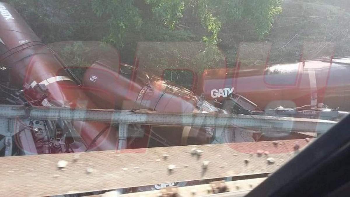 FOTO / Circulația feroviară este blocată! Un tren de marfă a deraiat, pe ruta Caracal-Craiova
