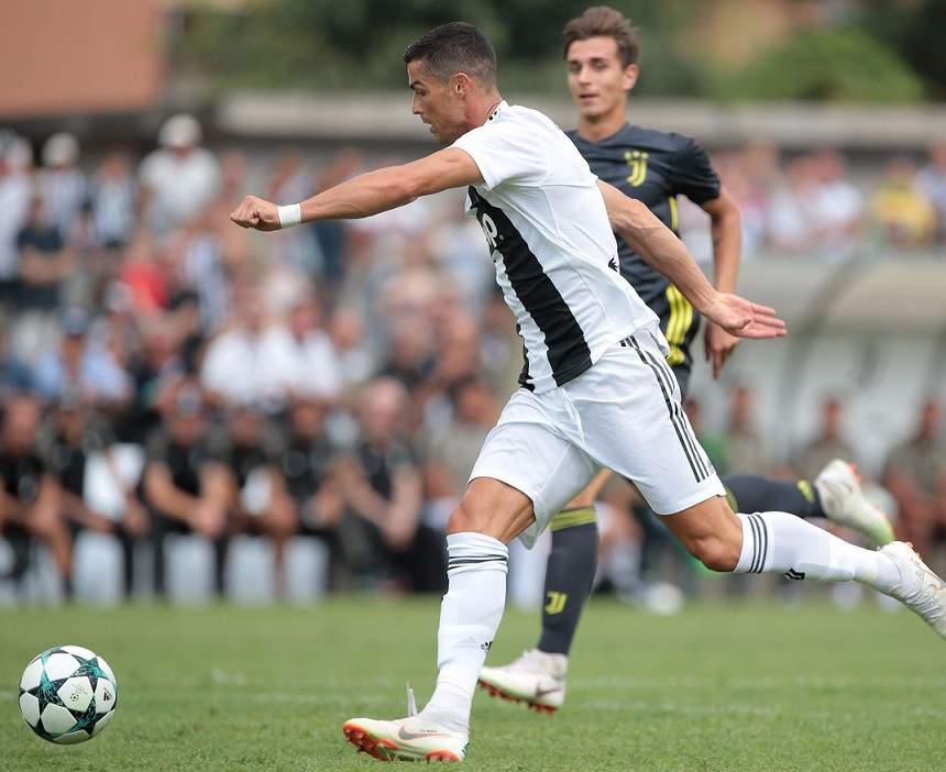 FOTO & VIDEO / Cristiano Ronaldo a marcat primul gol pentru Juventus Torino! Fanii au fost în delir