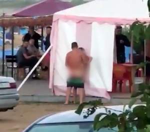 Imagini şocante pe plajă! Un cuplu a întreţinut relaţii intime de faţă cu ceilalţi turişti