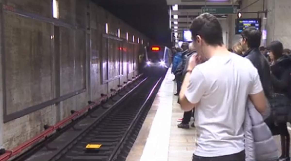 VIDEO / Primele imagini cu momentul în care un bărbat a vrut să se sinucidă la metrou, în staţia Constantin Brâncoveanu