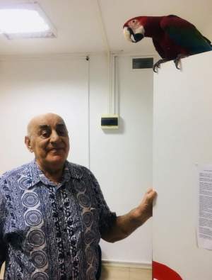 FOTO / Oana Lis ia boala boala lui Viorel în râs. "Cine e papagalul meu?"