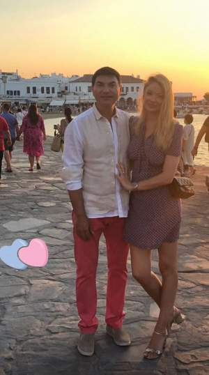 FOTO / Ce romantic este Cristi Borcea cu Valentina Pelinel. Unde şi-a dus afaceristul iubita în vacanţă
