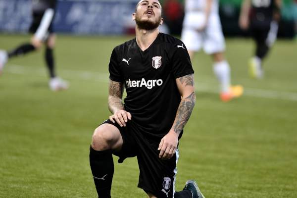 Probleme pentru Denis Alibec! Oficialii clubului Astra Giurgiu au decis să-l amendeze pe atacant