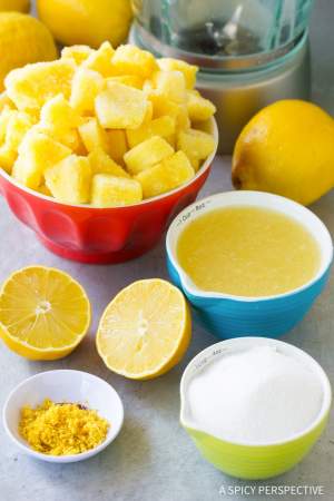 REȚETA ZILEI: Limonadă de ananas înghețat