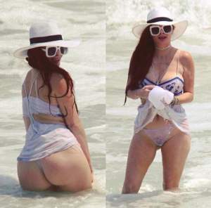 FOTO / Actriță celebră, de tot râsul pe plajă! Și-a scos celulita și sânii lăsați la înaintare