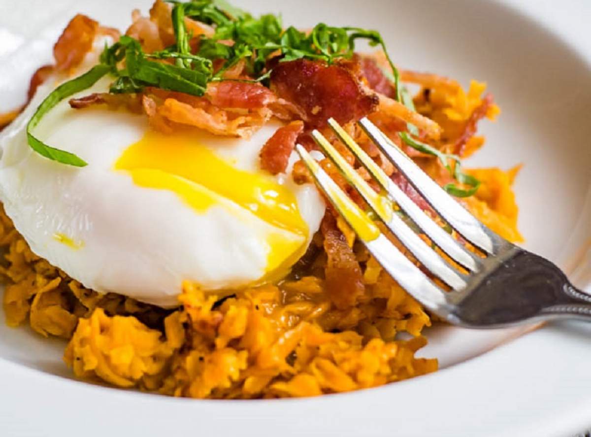 REȚETA ZILEI: Mic dejun cu cartof dulce și ou poșat