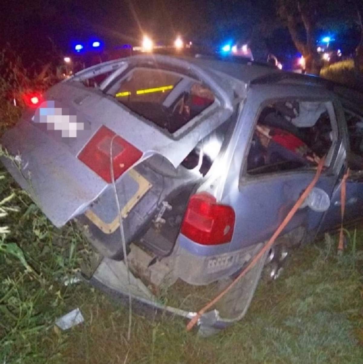 FOTO / Accident deosebit de grav în Tulcea! Un tânăr a murit după ce a condus beat, iar alți doi au fost răniți