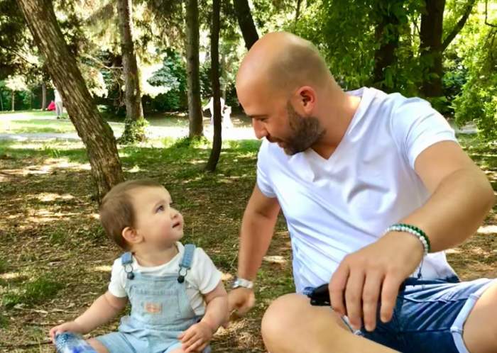 VIDEO / Imagini emoţionante cu Andrei Ştefănescu şi fiul. Cum au fost filmaţi la malul mării