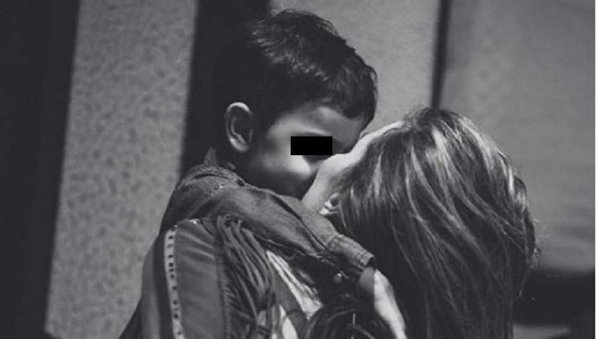 FOTO / Sărutatul copiilor pe gură, mare „trend” în rândul vedetelor! Dana Roba a comis-o și ea