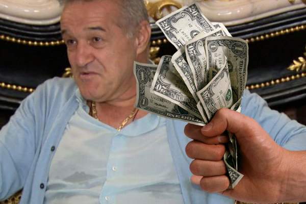 Banii nu sunt o problemă! Gigi Becali le-a făcut super-oferte atacanţilor pe care îi vrea la FCSB!