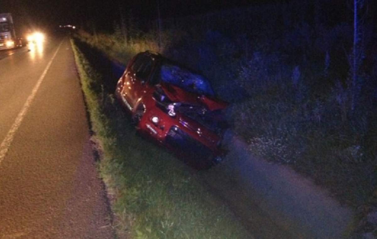 FOTO / Accident cumplit la Suceava. Doi oameni şi-au pierdut viaţa